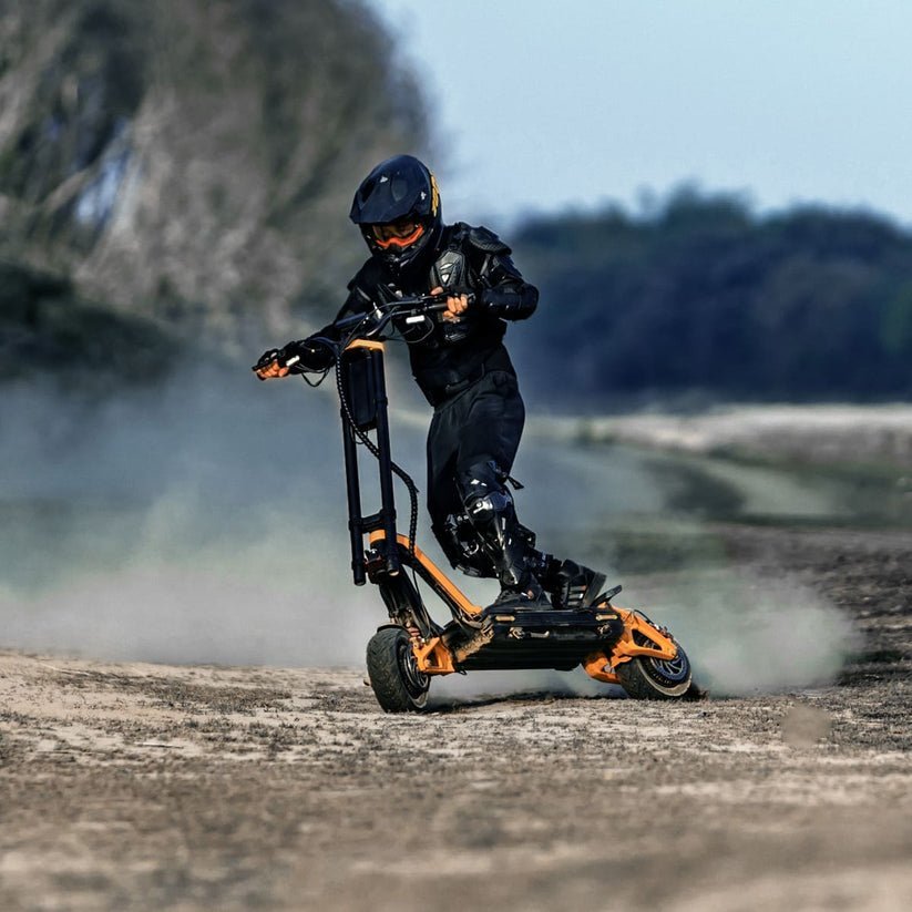 INMOTION RS World's Fastest Electric Scooter - Image 7